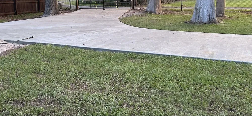 Custom yard maintenance for outdoor upgrades across Astatula, FL - First Impressions Outdoors