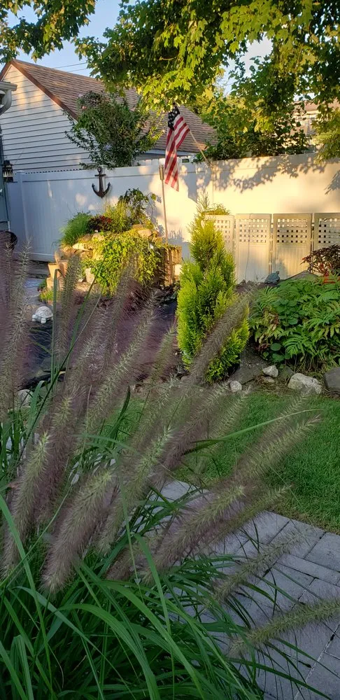 Local lawn care service experts serving Woodmere, NY - First in class landscape