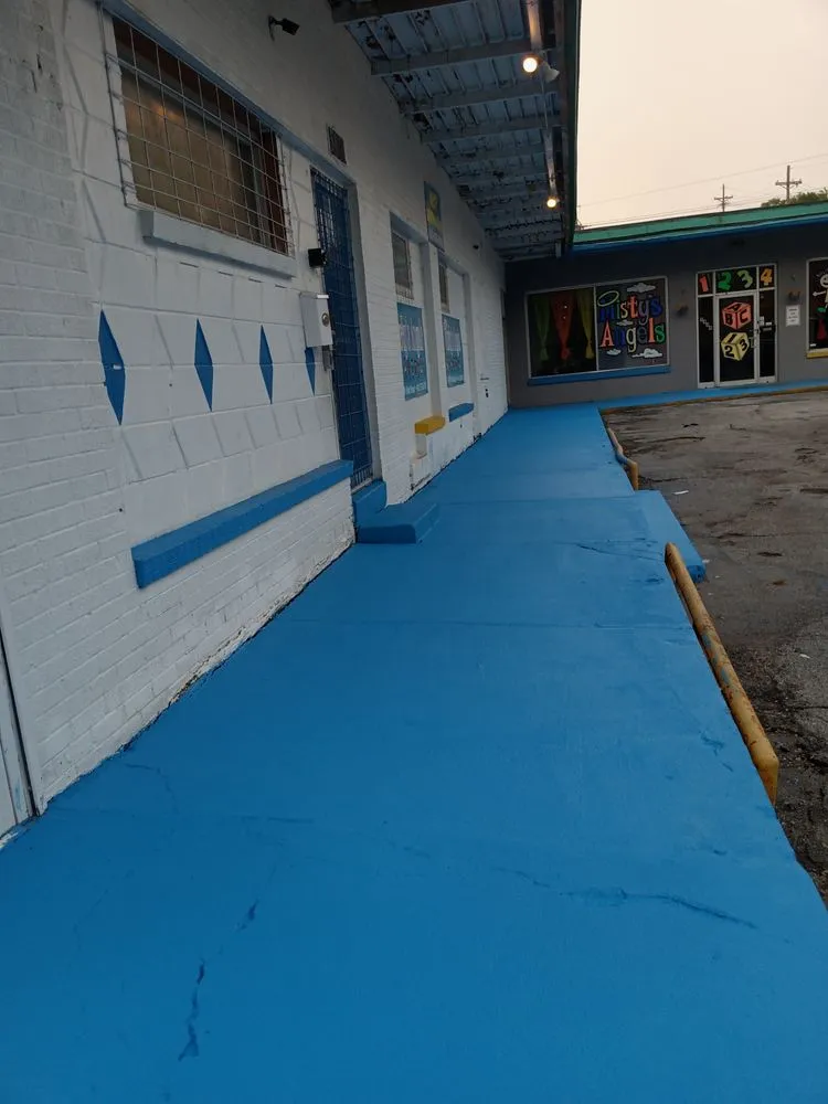 Trusted yard maintenance in Omaha, NE - First Lawncare Service