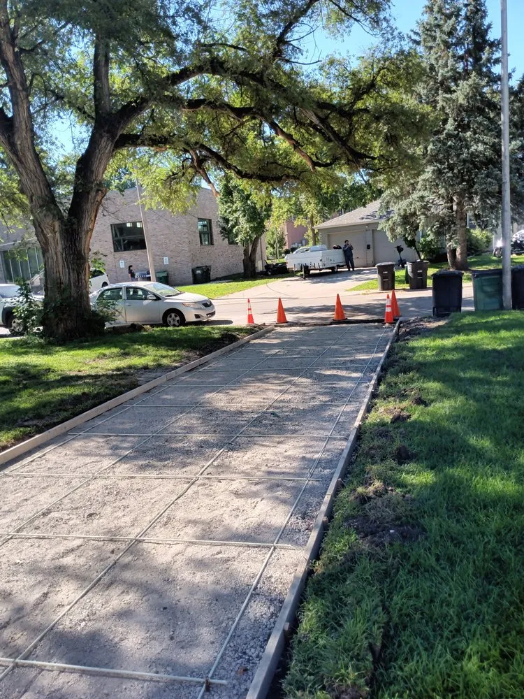 Expert yard maintenance in Omaha, NE - First Lawncare Service