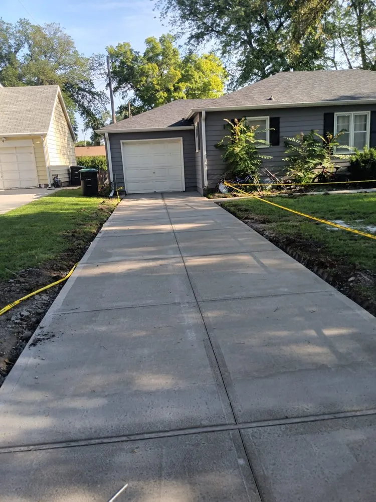 Top-rated yard cleanup service in Omaha, NE by First Lawncare Service