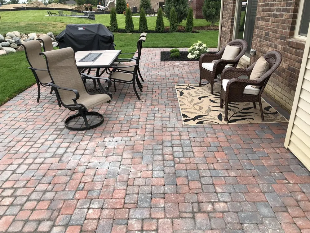 Local outdoor landscaping in Waterford, MI - First Oakland Lawn and Snow