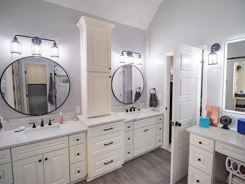 Local lawn mowing service experts serving Sherman, TX - First Rate Cleaning and Lawn Care