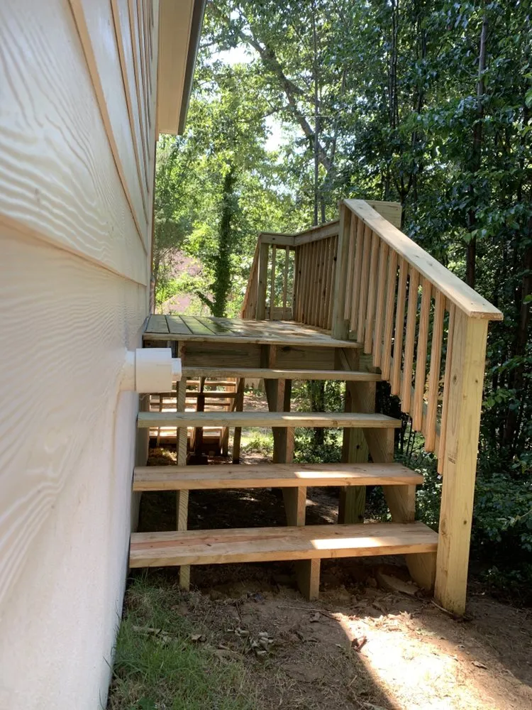 Reliable landscape design for year-round maintenance in Olive Branch, MS by First Responder Outdoor Construction