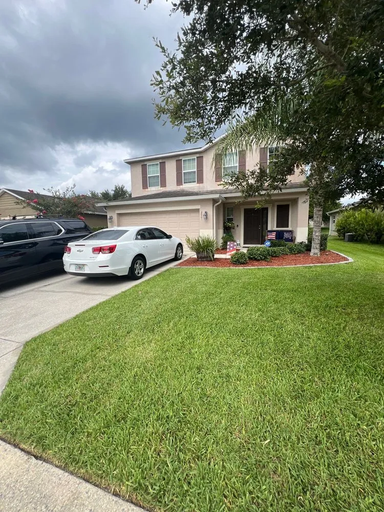 Reliable landscaping services with custom design in Orlando, FL by Firsthand Lawn and Landscape