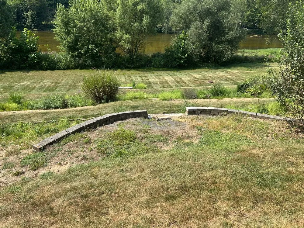 Professional lawn mowing service in Mechanicsburg, PA - Fisher’s Dynamic Lawns