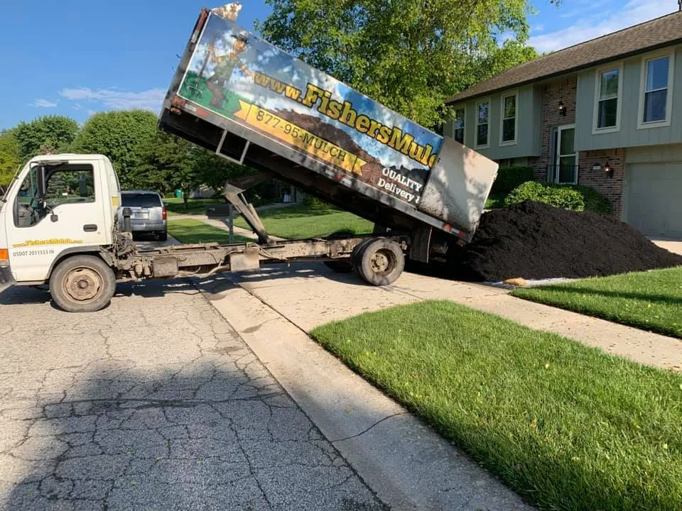 Reliable yard cleanup service for outdoor upgrades across Fishers, IN - Fishers Mulch