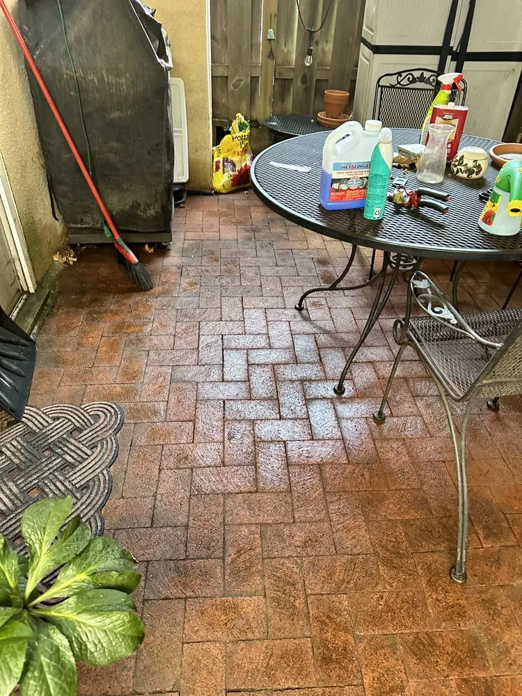 Professional garden landscaping in Cherry Hill, NJ by Fishgold Landscaping