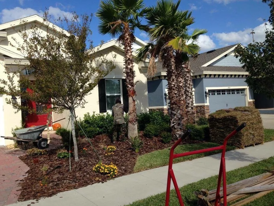 Expert garden landscaping experts serving Lithia, FL - Fishhawk Landscape & Irrigation