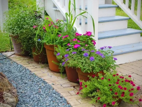 Custom outdoor landscaping experts serving Wilmington, NC - Fishwater Landscaping