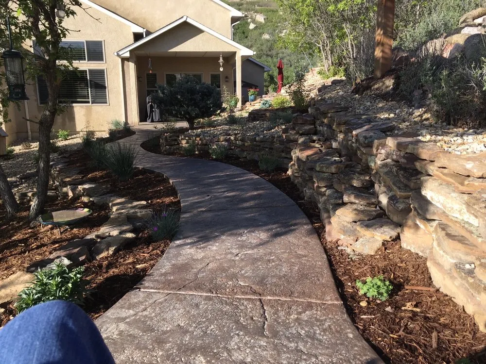 Expert yard maintenance experts serving Colorado Springs, CO - Fisk Lawnscapes