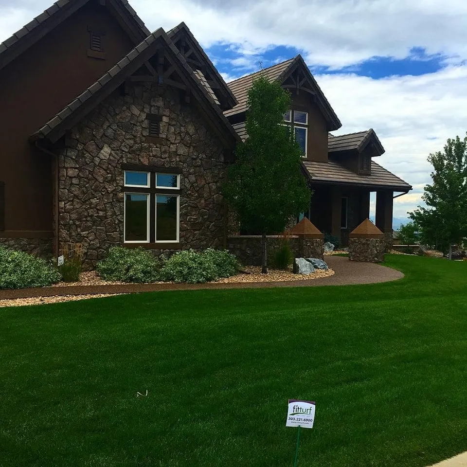 Local lawn mowing service experts serving Centennial, CO - Fit Turf of South Denver