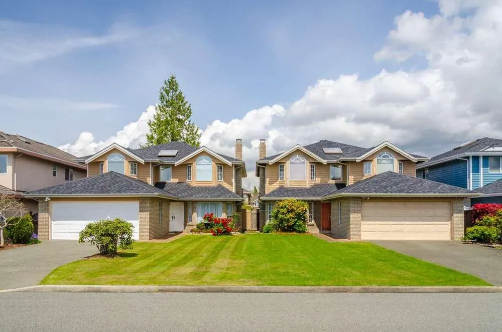 Expert garden landscaping for residential properties across Mineral Ridge, OH - Fitz Outdoors