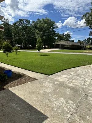 Fitzgeralds Lawn Service Logo