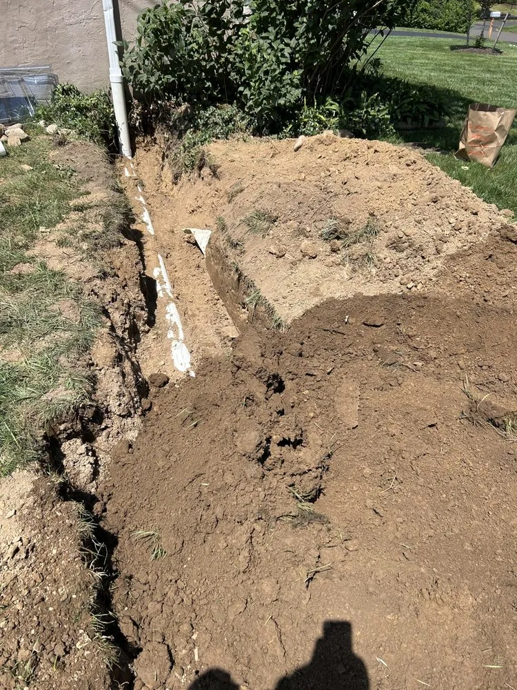 Top-rated lawn care service for homes in Abington, PA by Fitzkee Land Services