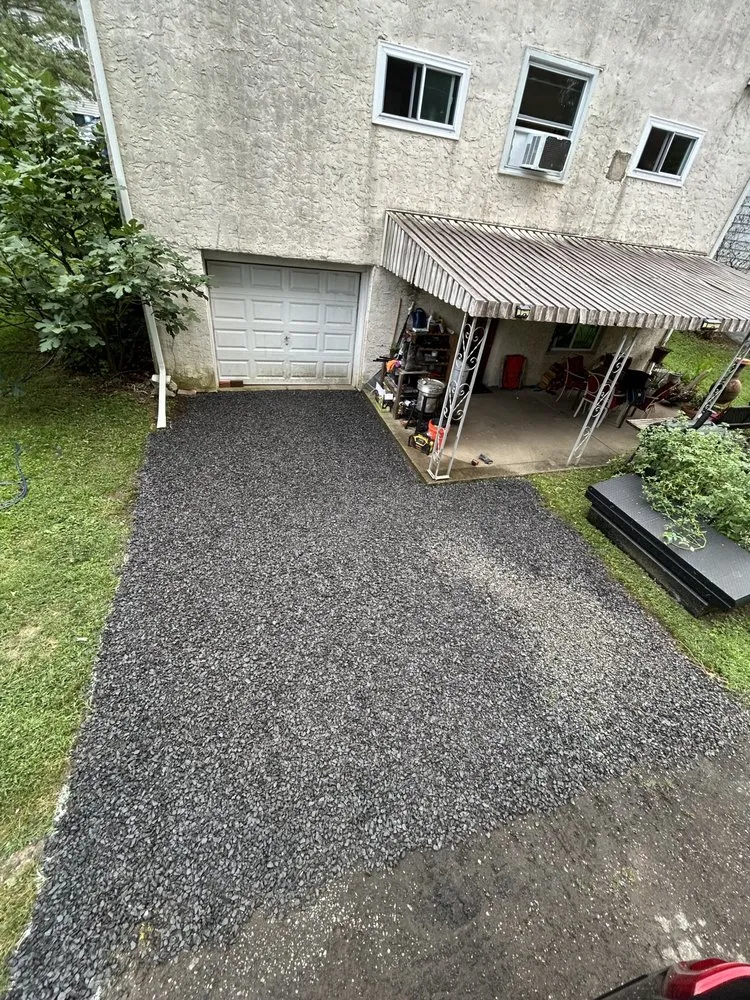 Reliable garden landscaping for residential properties across Abington, PA - Fitzkee Land Services