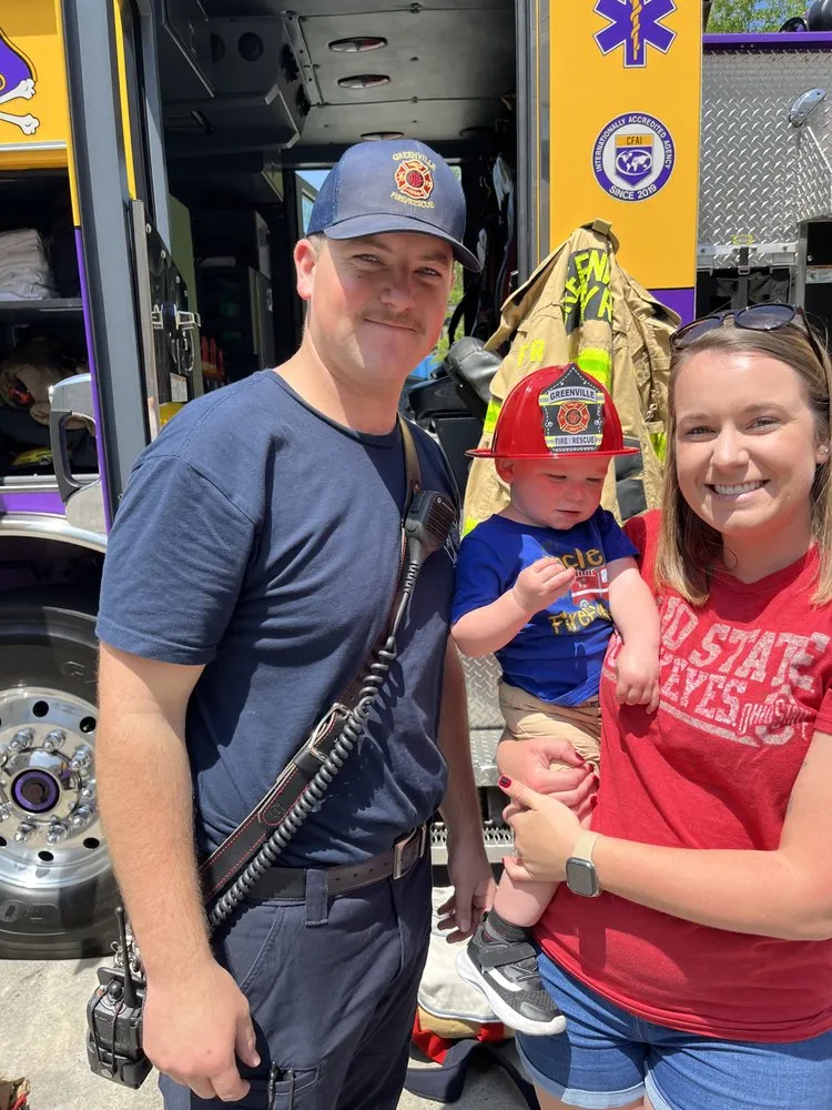 Affordable yard maintenance experts serving Clayton, NC - Five Alarm Lawn Care