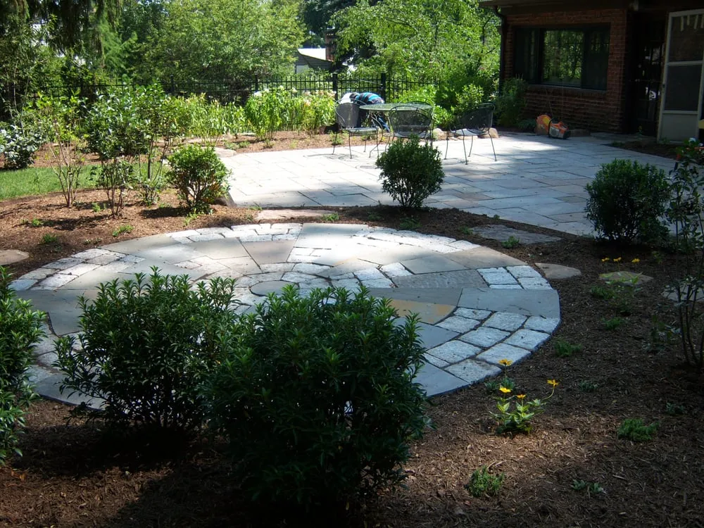 Professional lawn mowing service for beautiful yards across Yonkers, NY - Five Brothers Enterprises