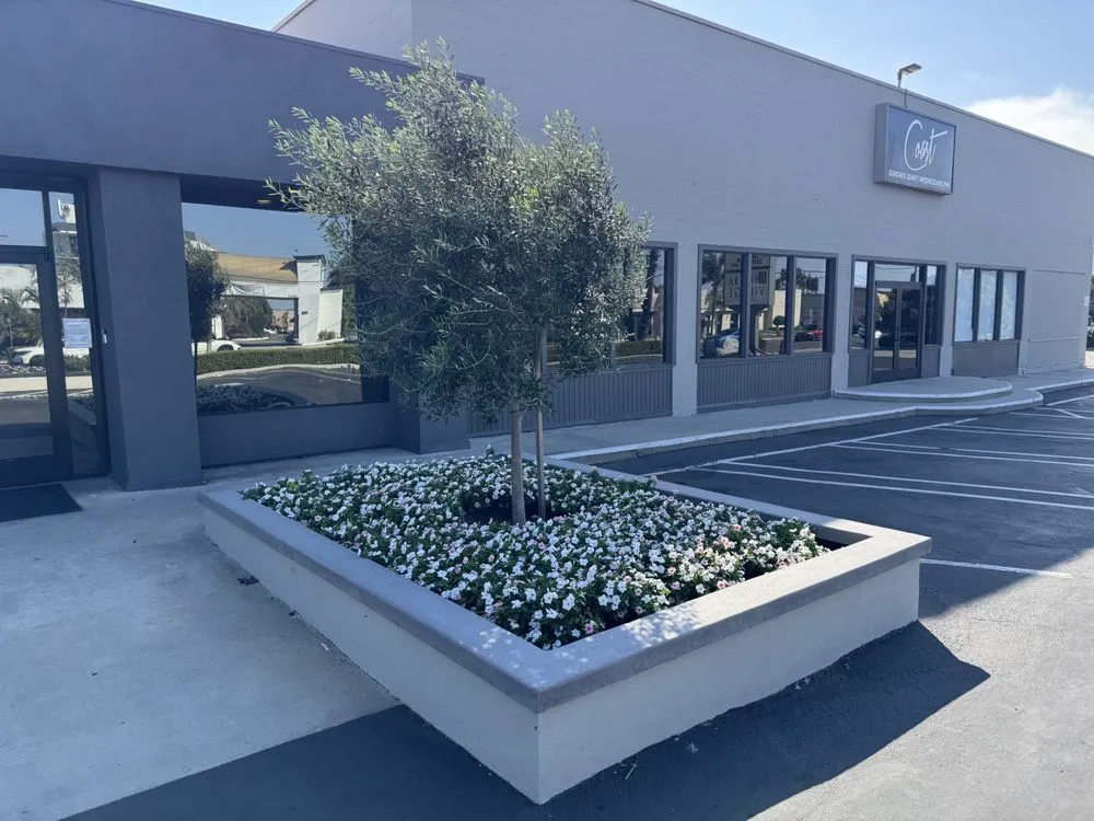 Reliable residential landscaping experts serving Redondo Beach, CA - Five Diamond Landscape