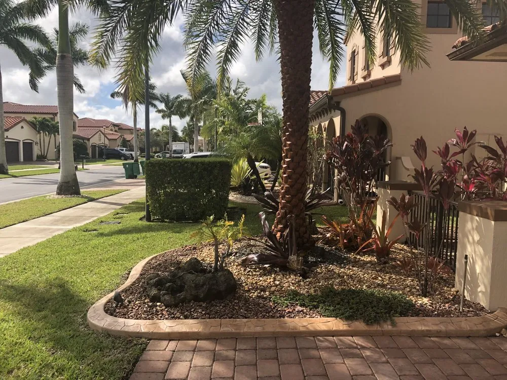 Affordable landscape installation experts serving Fort Lauderdale, FL - Five Palms Landscaping