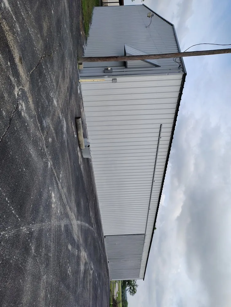 Reliable yard cleanup service in Brock, TX - Five Points Handyman and Landscaping