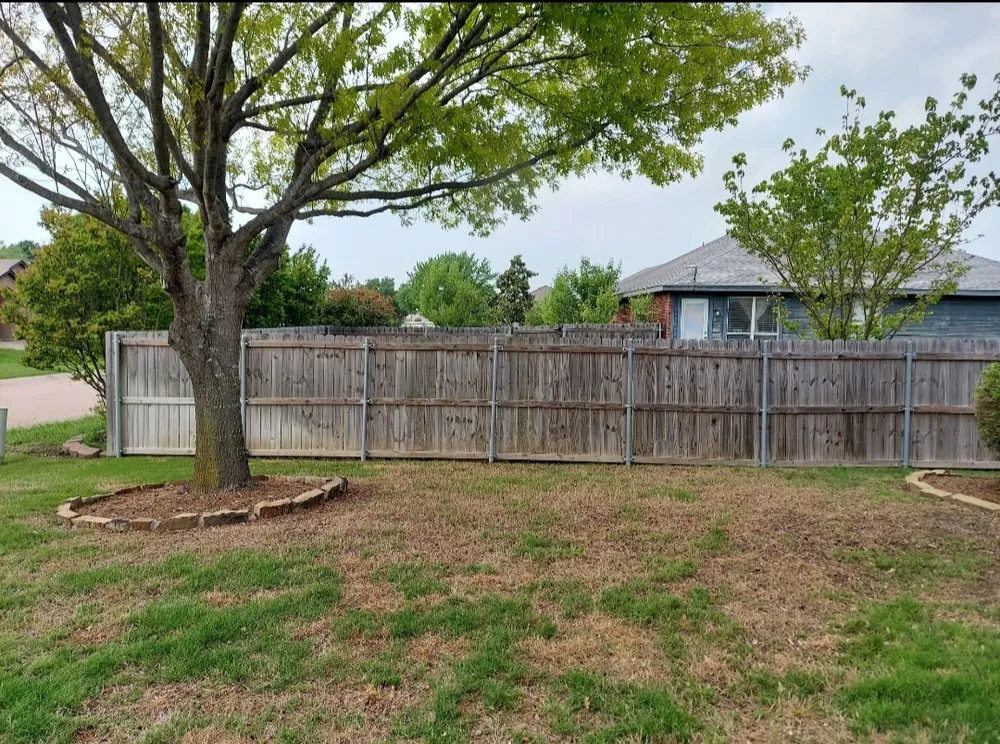 Top-rated yard maintenance experts serving Rockwall, TX - Five Star Fertilizing & Weed Control