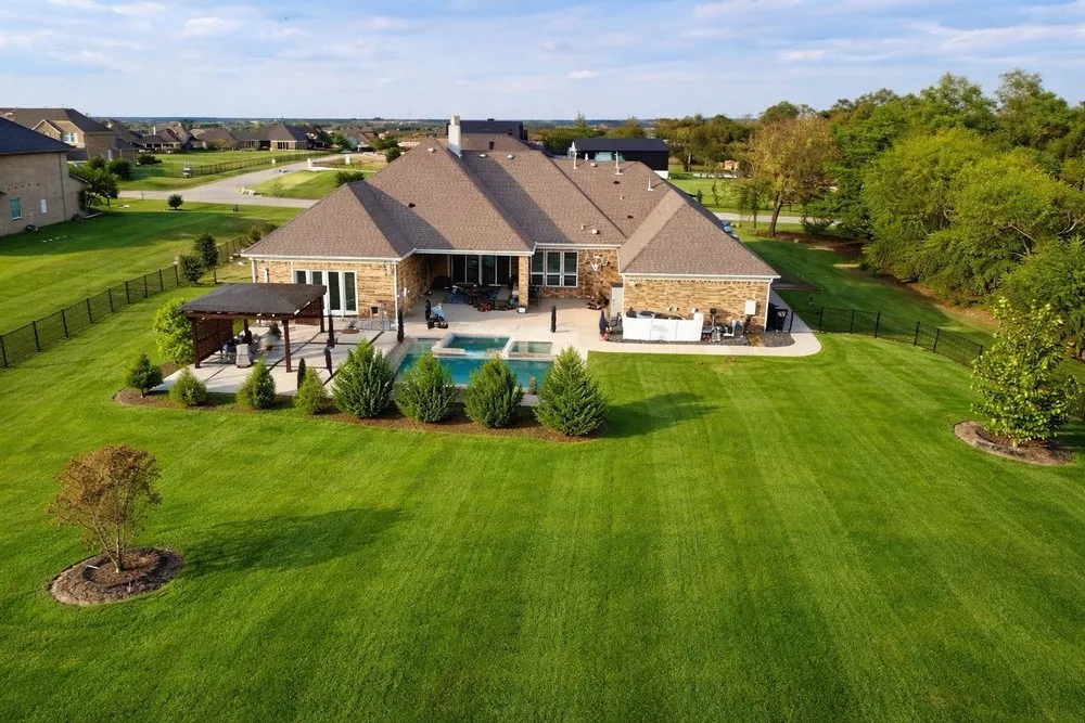 Top-rated garden landscaping with custom design across Rockwall, TX - Five Star Fertilizing & Weed Control