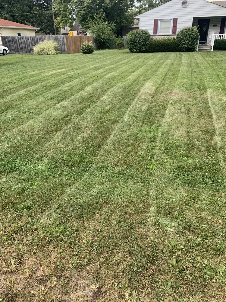 Local lawn mowing service in Lawrence, IN - Five Star Landscape