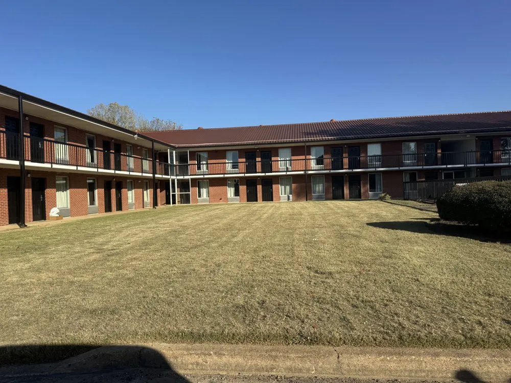 Local residential landscaping in Memphis, TN - Five Star Landscaping