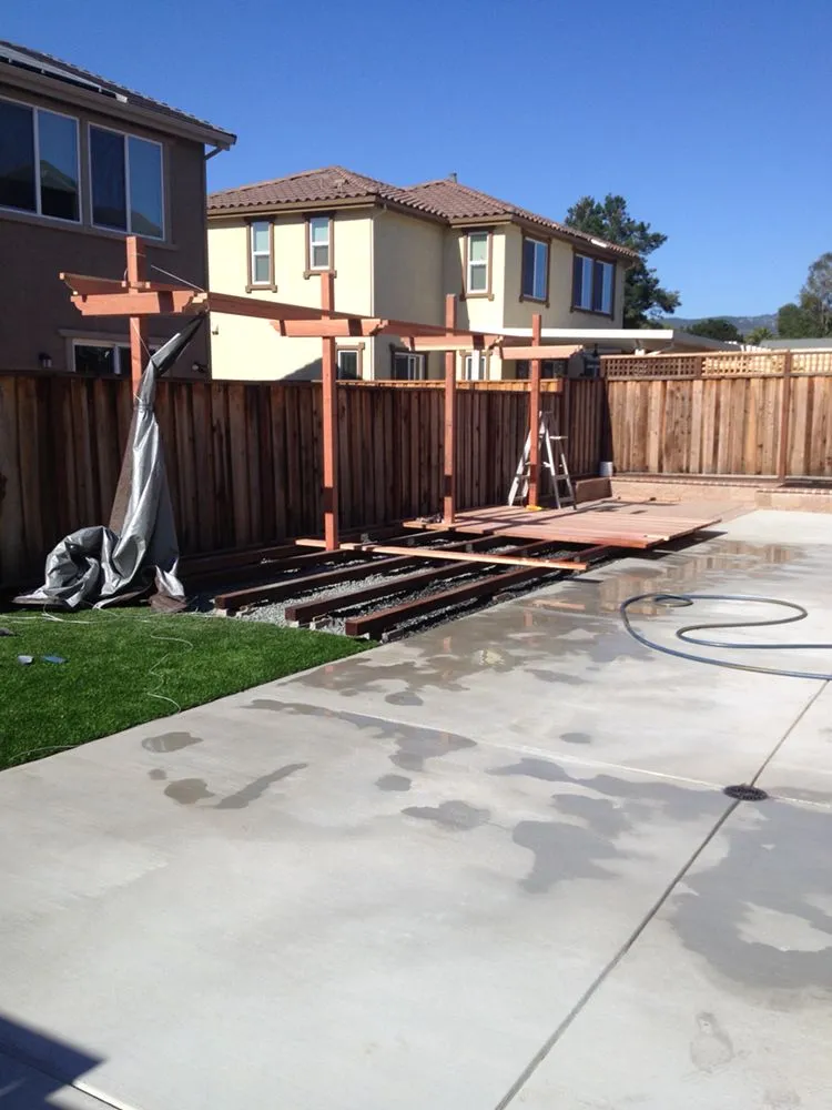 Expert yard maintenance in Vallejo, CA by Five Star Landscaping