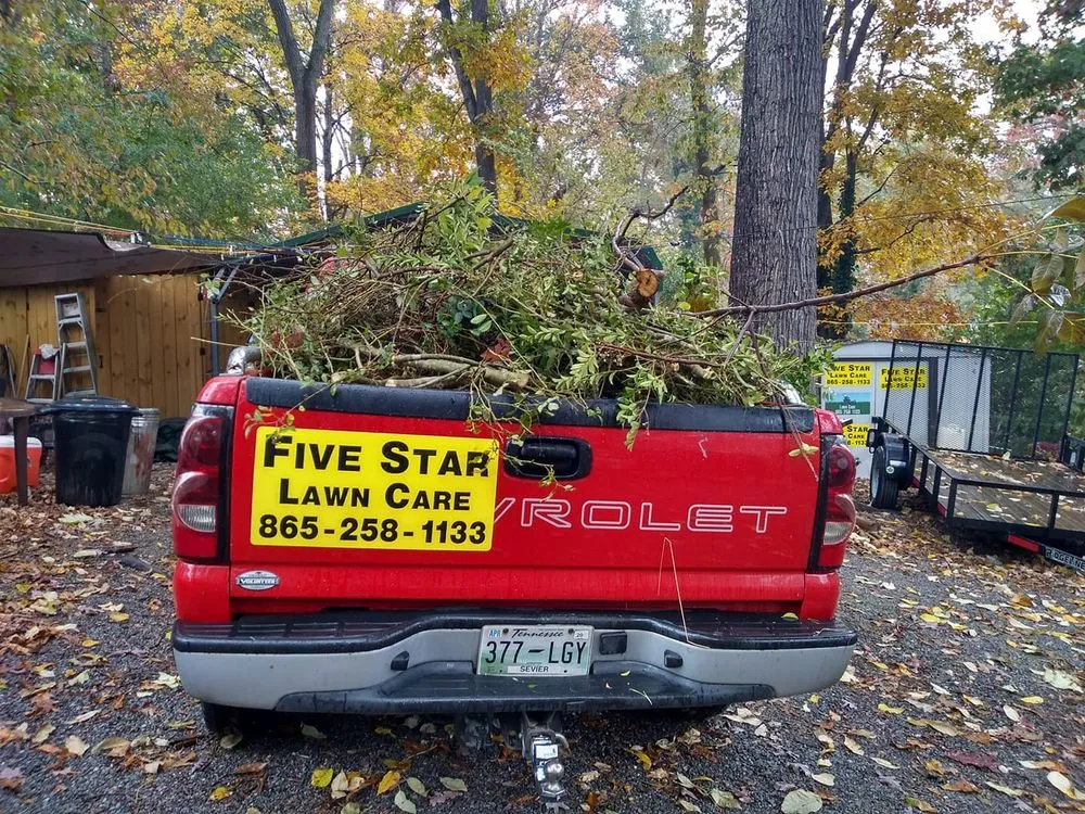 Custom lawn mowing service in Sevierville, TN - Five Star Lawn Care