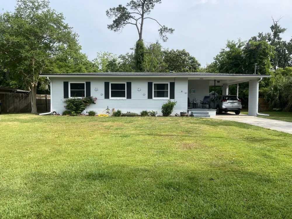 Trusted yard maintenance experts serving Jacksonville, FL - Five Star Multi Services