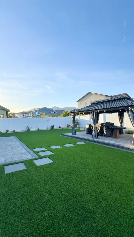 Custom garden landscaping for homes in Los Angeles, CA by Five Stars Builders