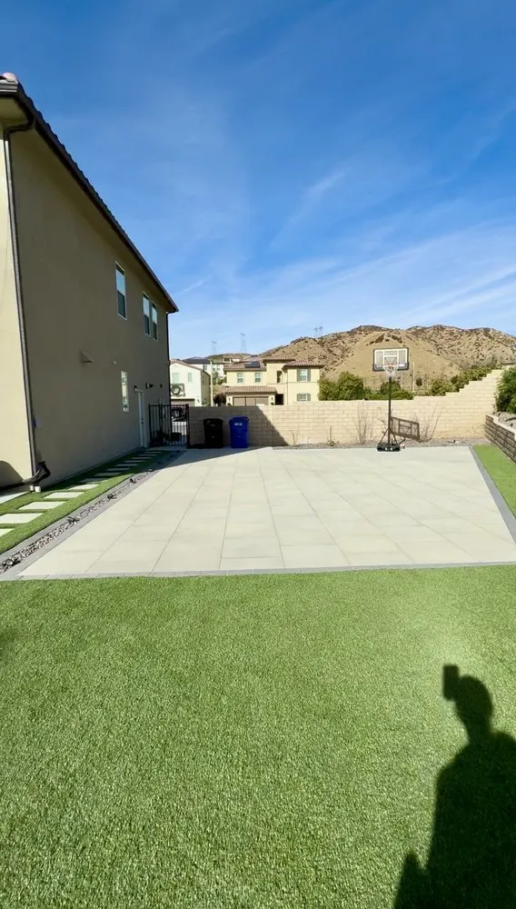 Expert outdoor landscaping in Los Angeles, CA by Five Stars Builders