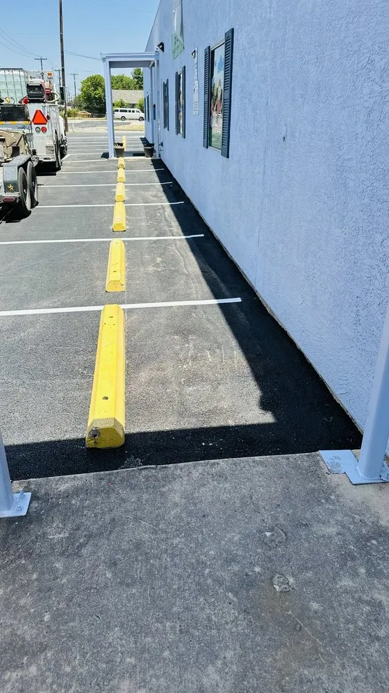 Custom residential landscaping in San Antonio, TX - Five Stars Parking Lot Solutions