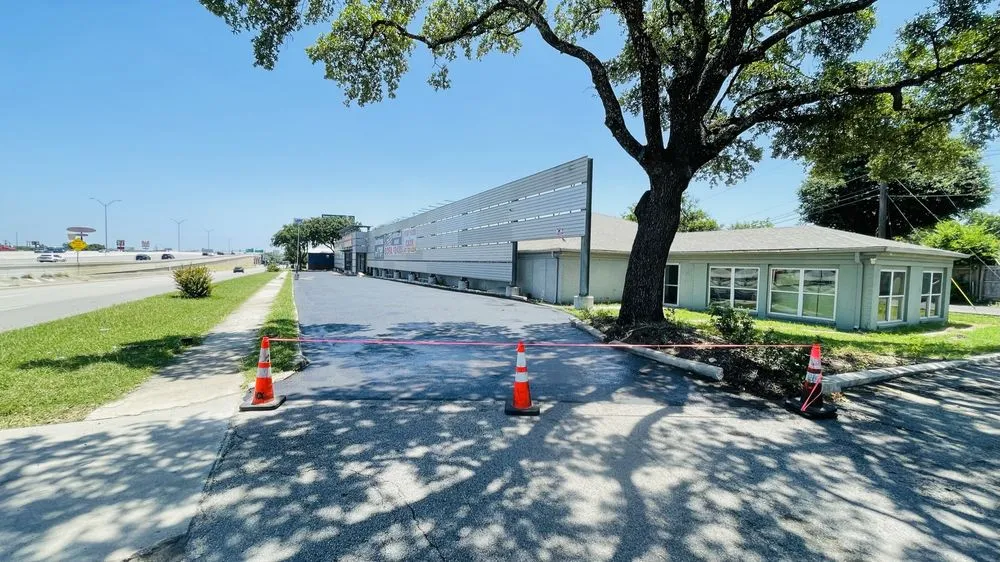 Custom lawn mowing service in San Antonio, TX by Five Stars Parking Lot Solutions