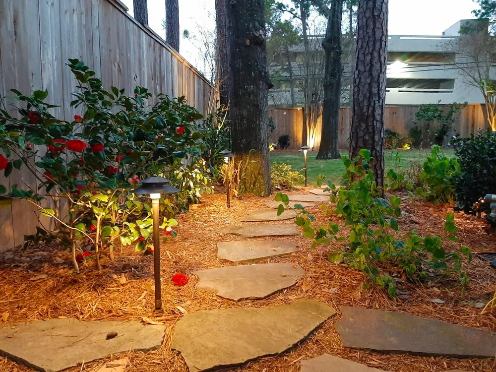 Reliable landscape design for homes in Houston, TX by FiveSTAR Landscape