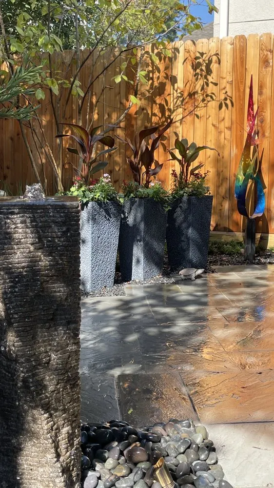 Custom garden landscaping in Houston, TX - FiveSTAR Landscape