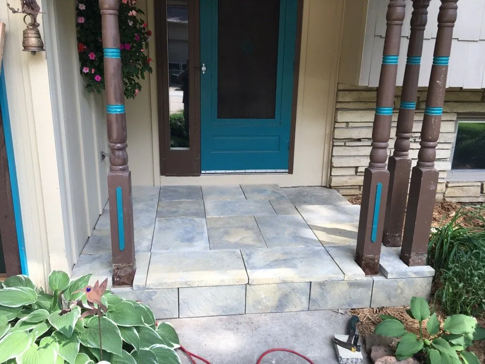 Top-rated garden landscaping for beautiful yards in Iowa City, IA by Fix Fabrication