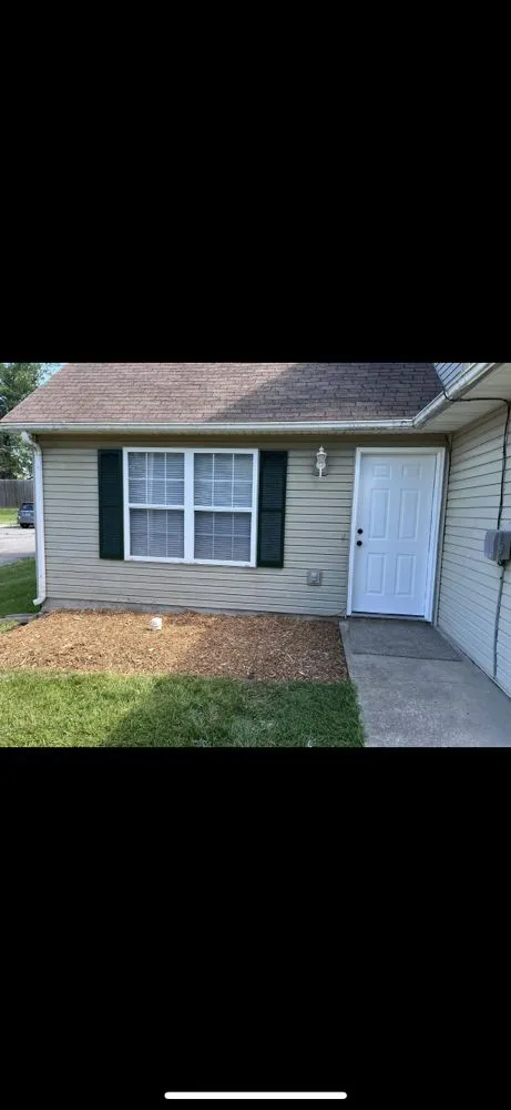 Top-rated yard cleanup service for residential properties across Ashland, MO - Fix It Fellers