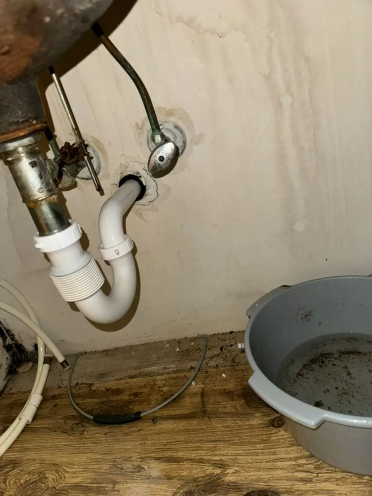 Local lawn mowing service experts serving Texarkana, TX - Fix It Handyman