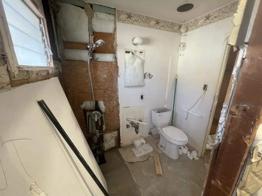 Reliable landscape installation in Hawthorne, CA - Fix It Up Handyman