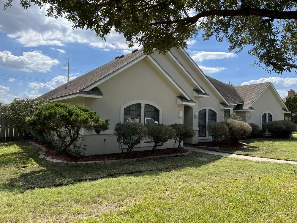 Expert landscape installation in Corpus Christi, TX - Fixed Income Landscaping