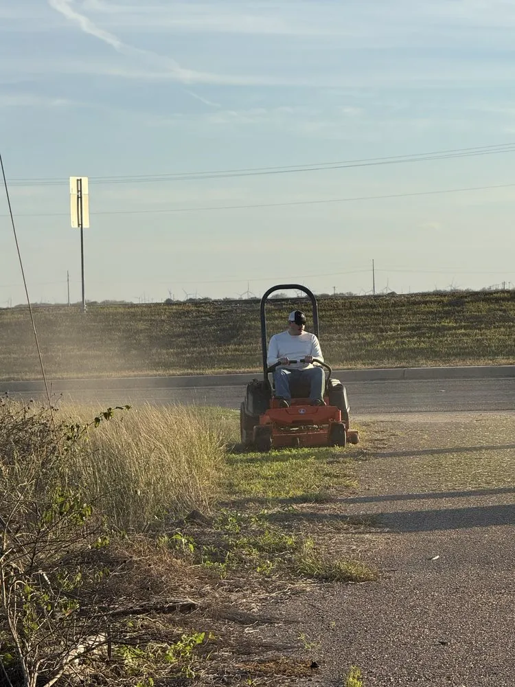 Professional landscape design in Corpus Christi, TX by Fixed Income Landscaping