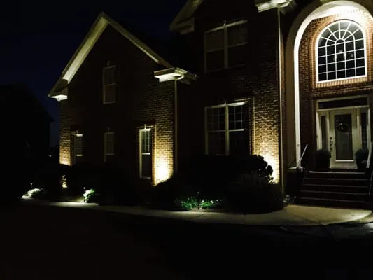 Fixtures Lawn and Landscape Logo