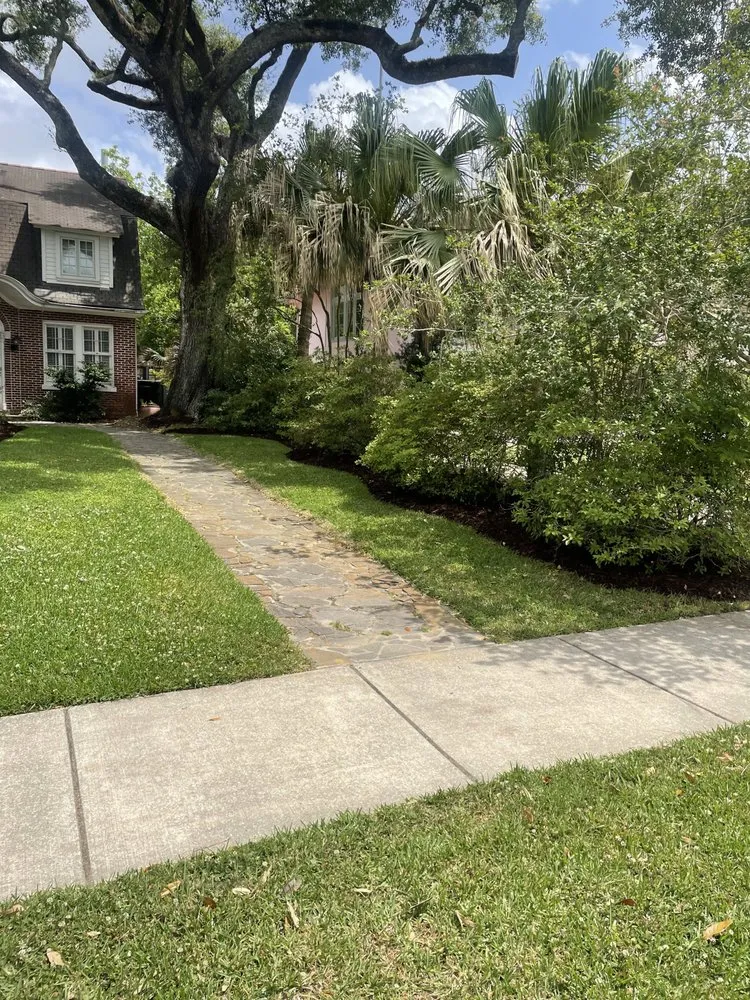 Expert lawn care service for year-round maintenance in New Orleans, LA by Fiyas Landscaping
