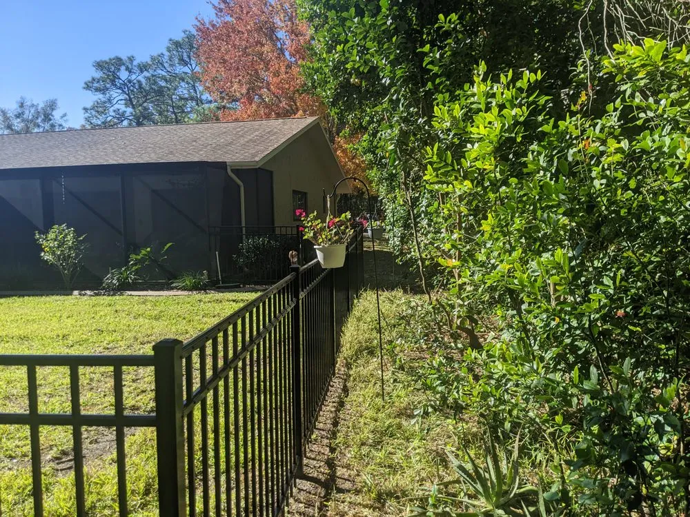 Expert garden landscaping in Brooksville, FL by F&J Curl