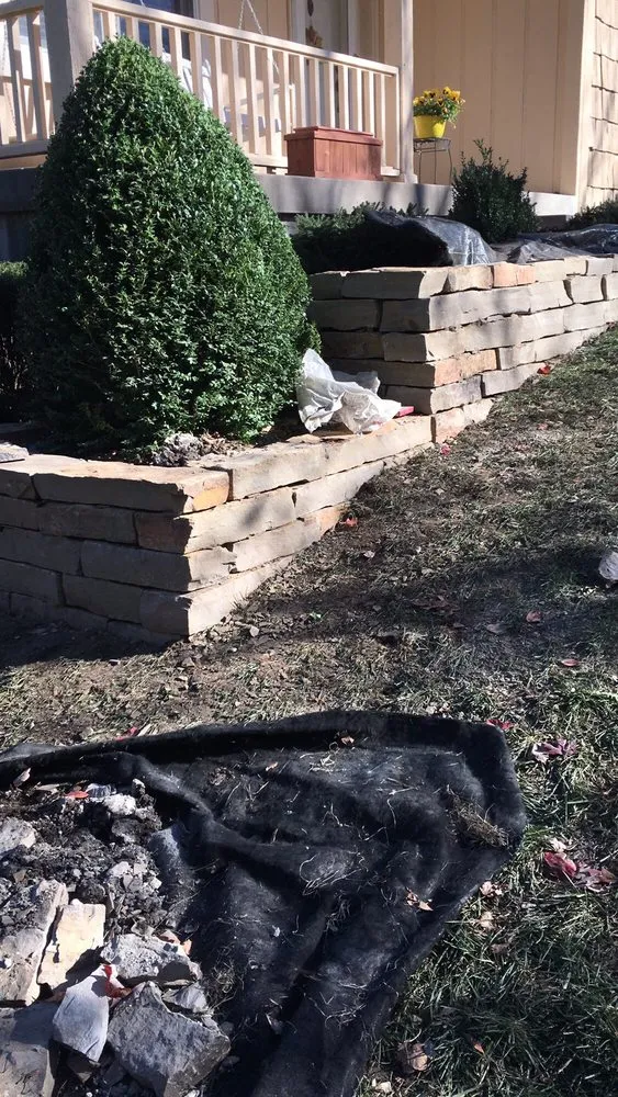 Expert yard maintenance in Overland Park, KS by F&J Services