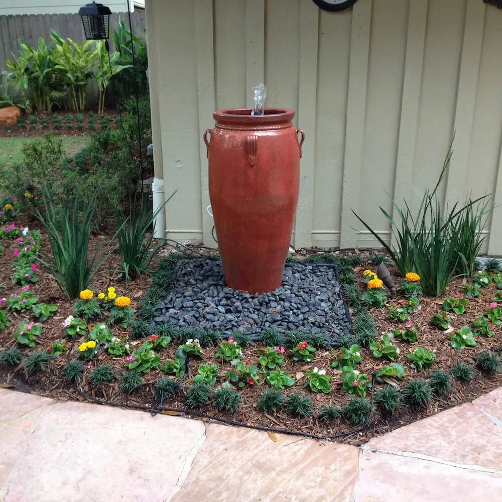 Reliable yard cleanup service for year-round maintenance in Houston, TX by FJB Landscaping