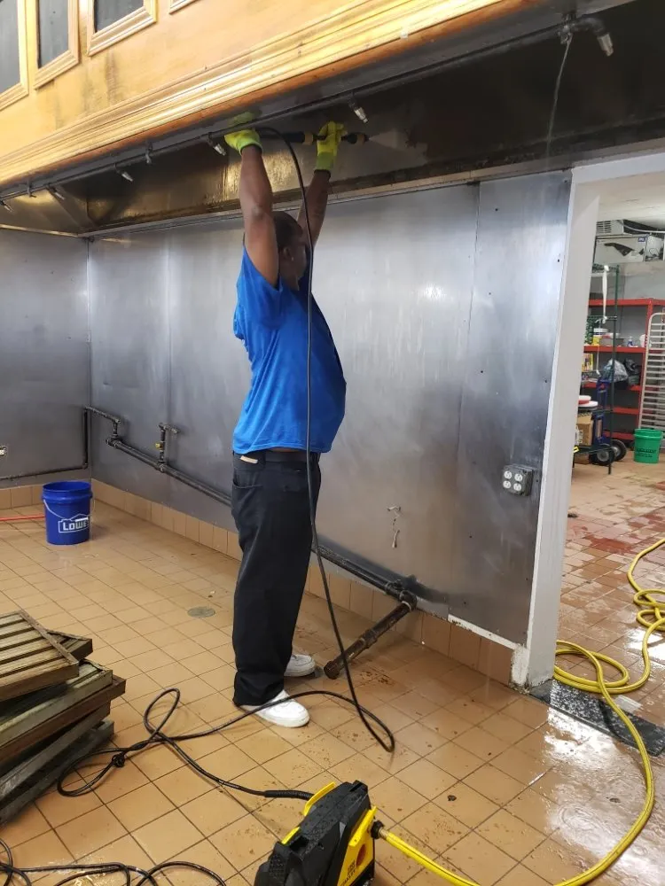 Affordable lawn care service for year-round maintenance across Hazel Crest, IL - FLA Cleaning Service